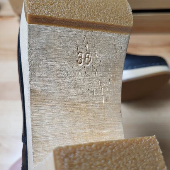 Swedish Hasbeens Zip It Emy Clog Boots in Black Smooth Leather NWT SZ EU 36 US 6 - Picture 9 of 13